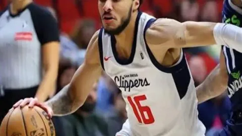 布伦特福德赞歌：恩凱提亚梦幻之旅